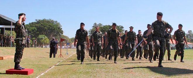 Pasasgem de comando CMO