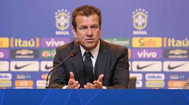 Dunga divulga a lista dos jogadores para a Copa América