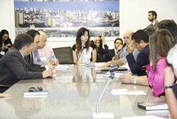 Reuni&atilde;o na Santa Casa