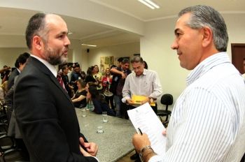 Defensoria Pública e governo firmam acordo que pretende agilizar o atendimento na Saúde pública