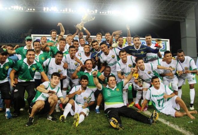 Cuiab&aacute; segura Oper&aacute;rio e conquista o tri no Campeonato Mato-Grossense