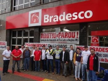 Protesto contra demissões fecharam agências do Bradesco em Dourados