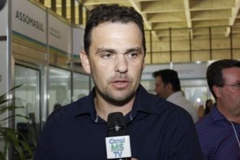 Juvenal Neto (PSDB), avaliou a situação como prejudicial às prefeituras principalmente por atingir as emendas parlamentares. 
