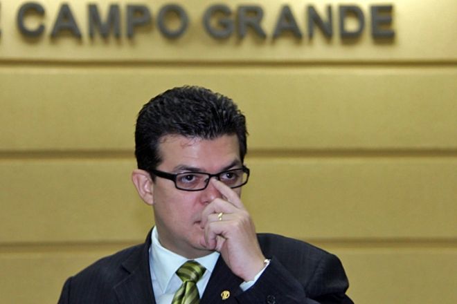 Mesmo em crise, Gilmar Olarte lança pregão de quase R$ 100 milhões