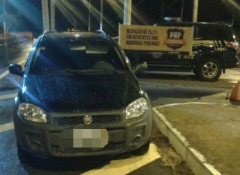 PRF recupera veículo adulterado e com registro de roubo em São Paulo