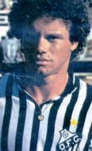 Máquinas e operários prepararam a Poliesportiva para ser de novo a casa do Galo no estadual