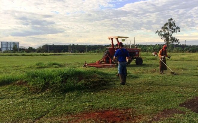 Máquinas e operários prepararam a Poliesportiva para ser de novo a casa do Galo no estadual