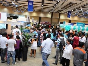 Governador e prefeito participam da abertura da Feira de Im&oacute;veis nesta sexta