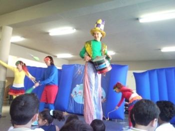 peca, teatral, declaracao direitos humanos