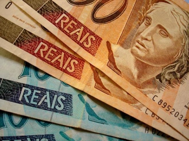 Taxas de juros do cheque especial e empr&eacute;stimo registram alta no m&ecirc;s de junho