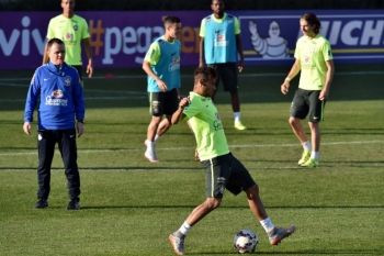 Sem Neymar, Brasil enfrenta Venezuela por classifica&ccedil;&atilde;o na Copa Am&eacute;rica