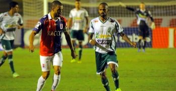 Botafogo segue lider ap&oacute;s rodada da S&eacute;rie B que termina com novos times do G4