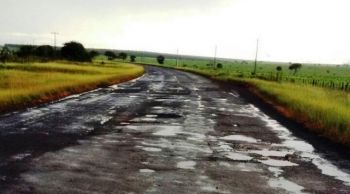 Governo deve assinar em julho contratos de R$ 159 milhões para recuperar rodovias