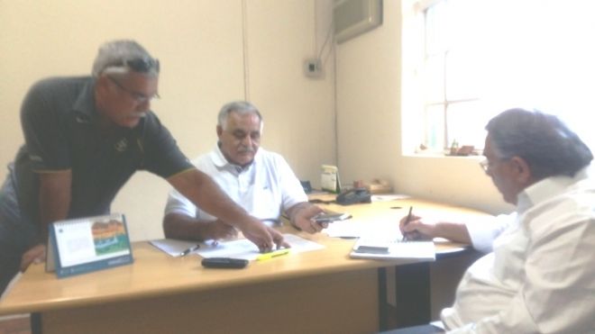 Tavares nega a existência de queda-de-braço com diretores ao explicar motivo do desencontro na reunião