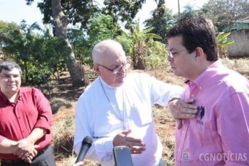 Gilmar Olarte visita Asilo São João Bosco