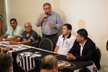 Como nos estádios, Operário apresenta elenco e comissão técnica com “casa cheia”