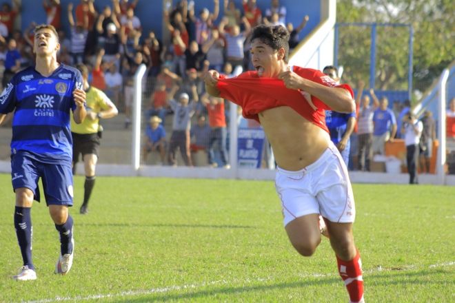 Comercial lamenta gols perdidos e só empata com Aparecidense