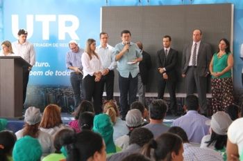 Usina de Triagem de Res&iacute;duos est&aacute; processando 12 toneladas por dia em Campo Grande