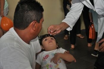 Vacinação contra Polio em Dourados atinge 27% das crianças no 1º dia