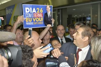 Chegada de Bernal a campo Grande ap&oacute;s ser recozido &agrave; Prefeitura