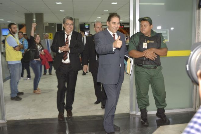 Chegada de Bernal a campo Grande ap&oacute;s ser recozido &agrave; Prefeitura