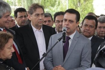 Bernal toma posse oficial como prefeito de Campo Grande