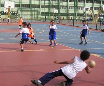 Educa&ccedil;&atilde;o f&iacute;sica pode voltar a ser obrigat&oacute;ria nas escolas