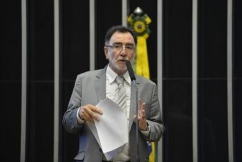 Novo plano de reforma agr&aacute;ria deve assentar 120 mil fam&iacute;lias at&eacute; 2018