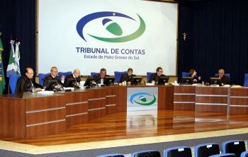 Pleno do TCE-MS aplica R$ 59 mil em multas, rejeita contas e nega recursos