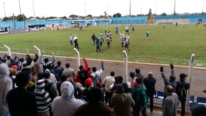 Oper&aacute;rio segura press&atilde;o e vence Campo Grande no Jacques da Luz