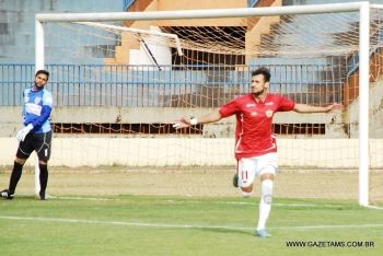Itaporã segura liderança com goleada sobre Urso no Douradão