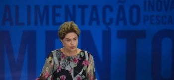 Dilma se diz otimista com supera&ccedil;&atilde;o da crise e far&aacute; ajustes 