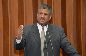 Deputado Jo&atilde;o Grand&atilde;o afirma ser condenado injustamente
