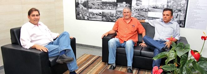 Bernal se re&uacute;ne com Zeca e Vander para viabilizar recursos para Campo Grande