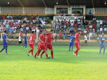Itaporã derruba último invicto e assume a liderança do Estadual