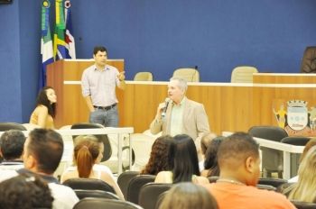 Profissionais da Saúde recebem orientações no combate ao mosquito da dengue