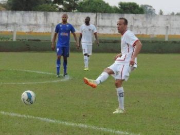 Com Eduardo Arroz suspenso, treinador monta Itaporã para sábado
