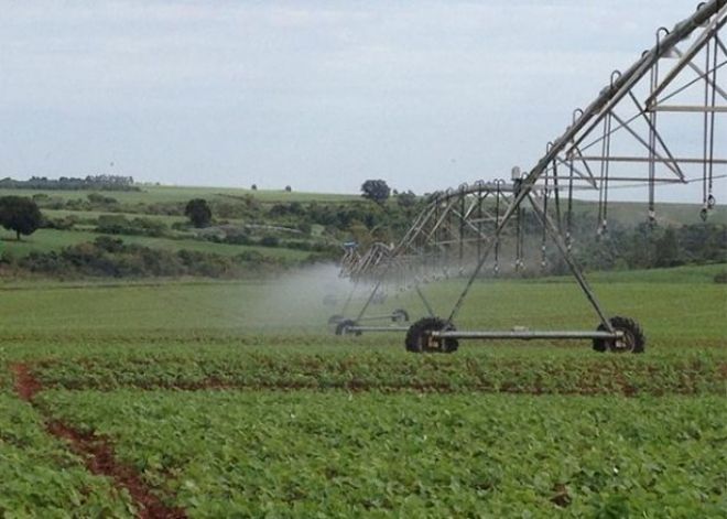Estudo mostra viabilidade de irrigar lavoura de soja no sul de MS