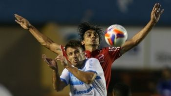 Vila Nova goleia Londrina e conquista S&eacute;rie C do Brasileiro