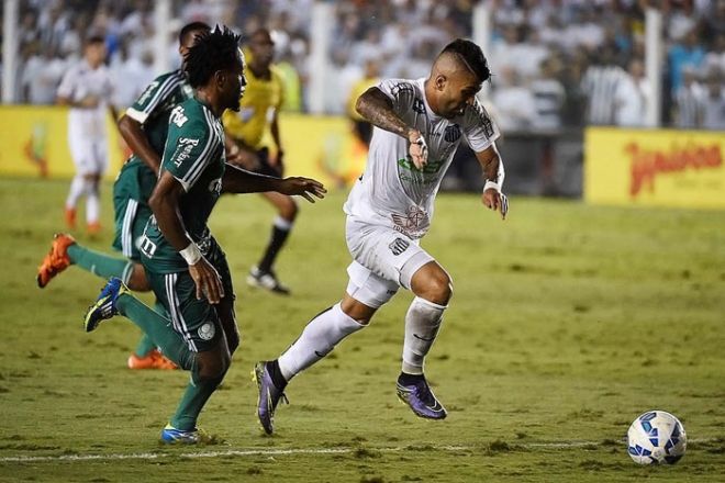 Santos vence Palmeiras e leva vantagem para jogo final da Copa do Brasil