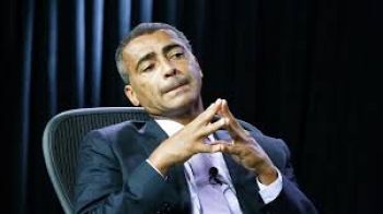 Romário se defende sobre citação de seu nome no depoimento de Delcidio do Amaral