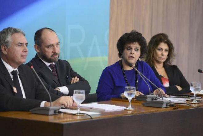 União, Minas Gerais e Espírito Santo vão processar Samarco e Vale em R$ 20 bi