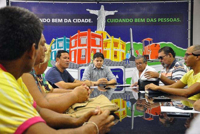 Parceria entre prefeitura e setor privado garante primeira parcela do repasse a liga das escolas de Samba de Corumbá