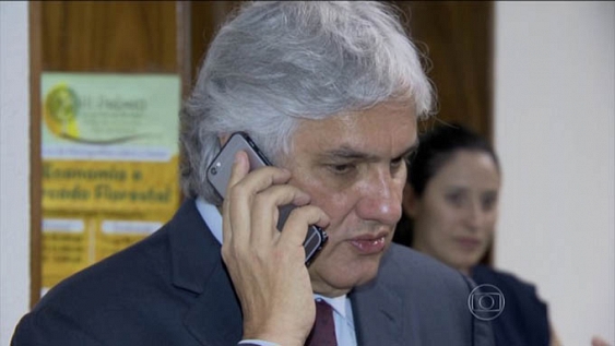 Em reuni&atilde;o