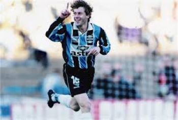 Rodrigo Gral Operário gremio 