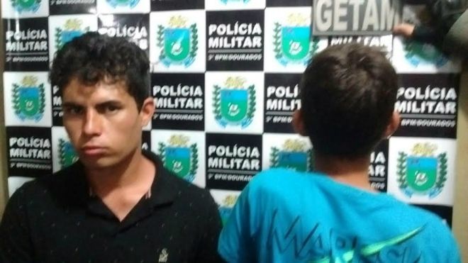 Jovens suspeitos de cometerem vários roubos são detidos pela polícia