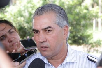 Governador Reinaldo Azambuja fala sobre obra do Aqu&aacute;rio