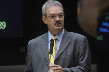 “Bem no PMDB”, Geraldo Resende afirma que não troca de partido