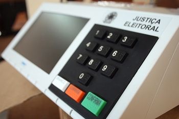 Foto ilustrativa de urna eletrônica, eleição, votação, pleito