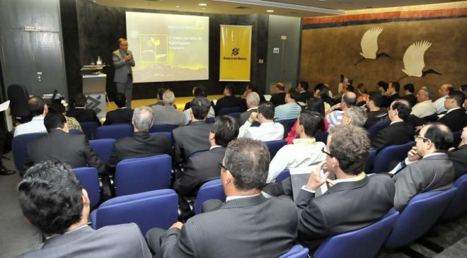 Governo pede ao Banco do Brasil agilidade na liberação dos recursos para produtores rurais